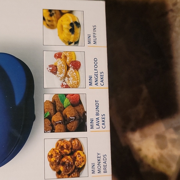 Nostalgia my mini lava and bundt cake 5 in - Picture 6 of 7